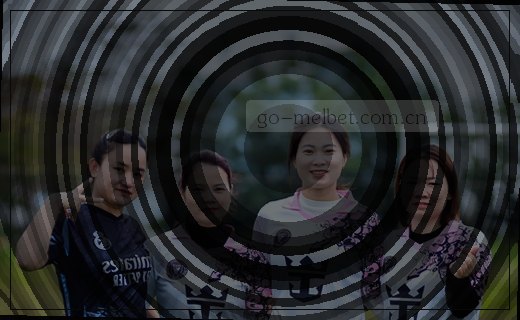 数据归档页，文件夹与时间轴图标排列整齐。